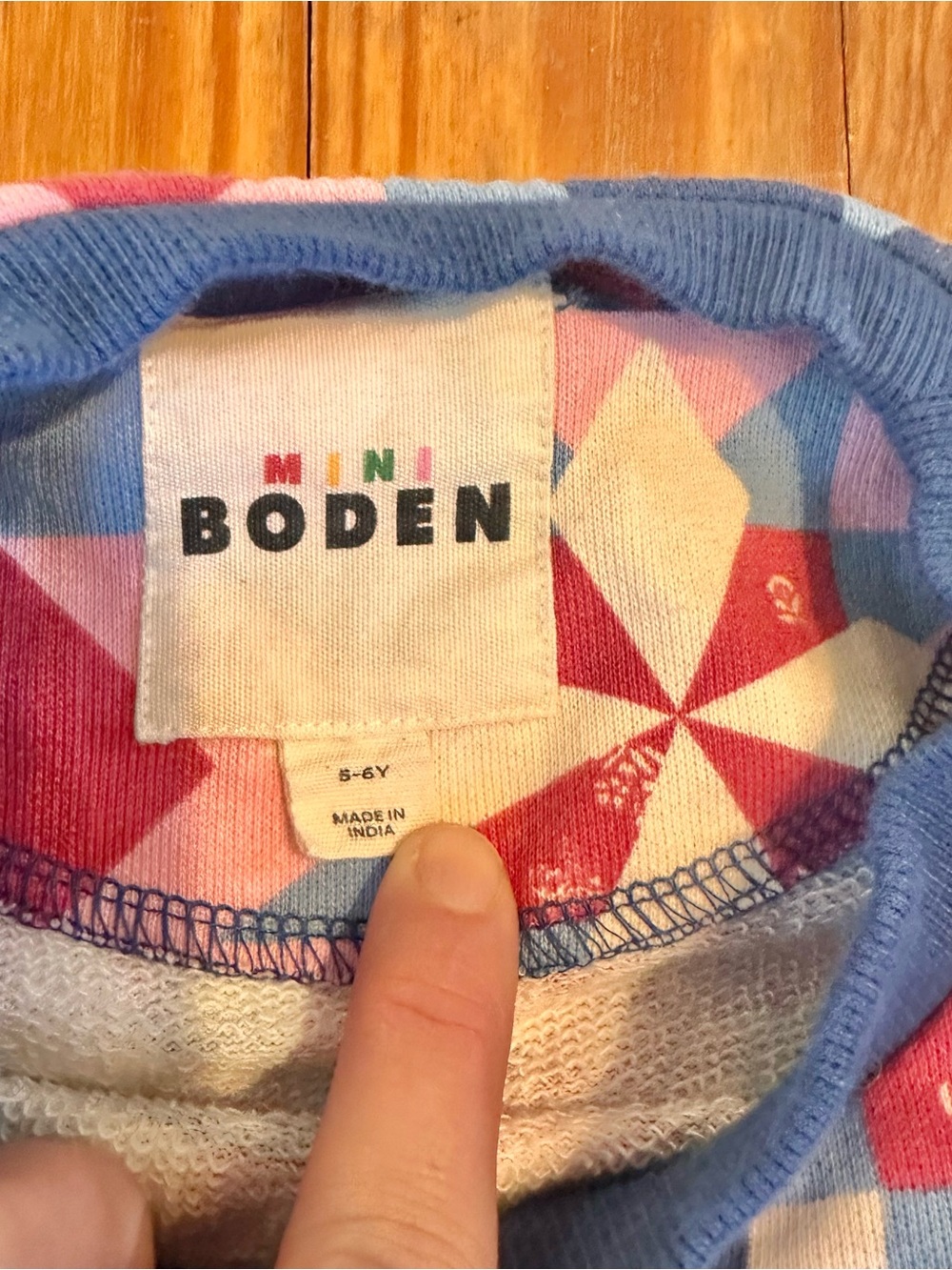 Boden Patchwork Heart & Star Crewneck Sweatshirt in Blue, Pink & Red - Picture 4 of 5
